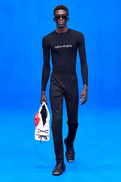Look 40